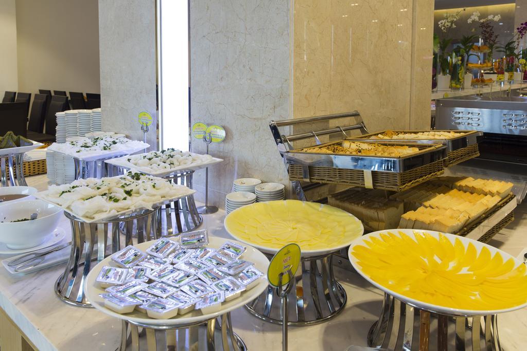 Dendro Gold Hotel Nha Trang Eksteriør billede