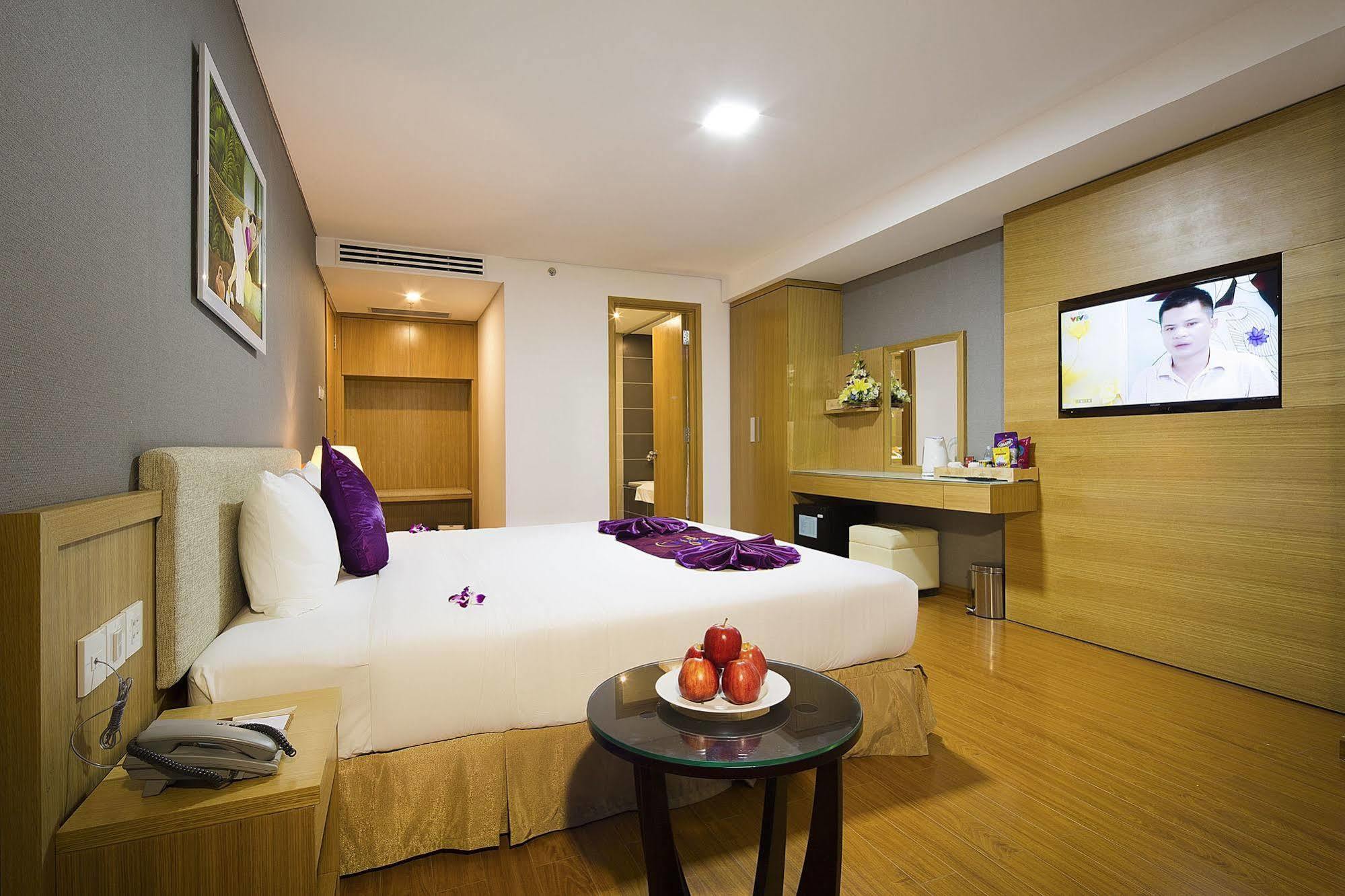 Dendro Gold Hotel Nha Trang Eksteriør billede
